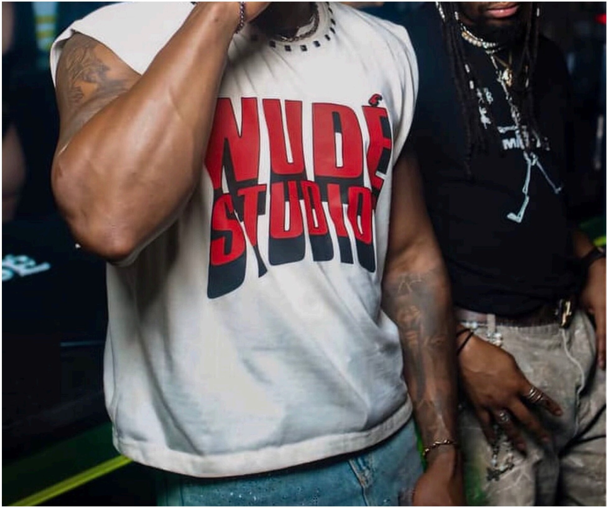 NUDÉ Studio Tee